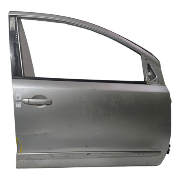 Porta Dianteira Direita Livina 2010 A 2014 Dianteira Direita