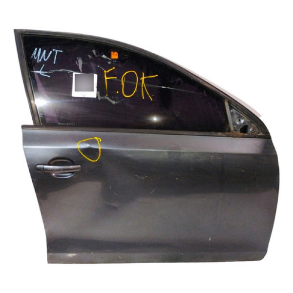 Porta Dianteira Direita Jetta 2011 A 2017 Dianteira Direita
