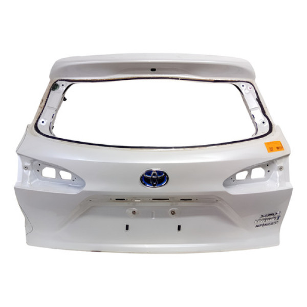Tampa Traseira Corolla Cross 2022 2023 2024/ (detalhe)