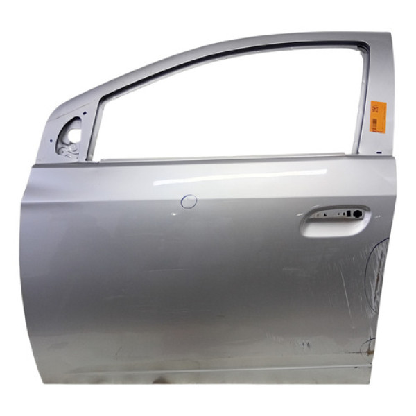 Porta Dianteira Esquerda Onix Prisma 2013  A 2020 (detalhe) Dianteira Esquerda