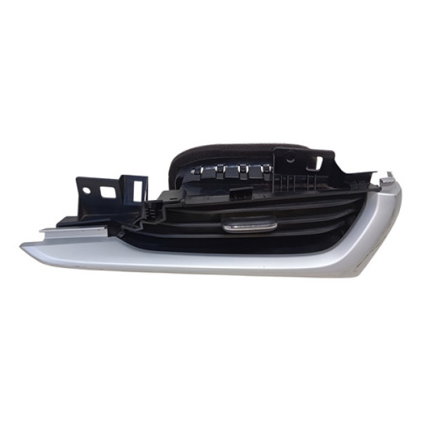 Difusor Ar Lateral Lado Direito Tracker 2021 2022/..