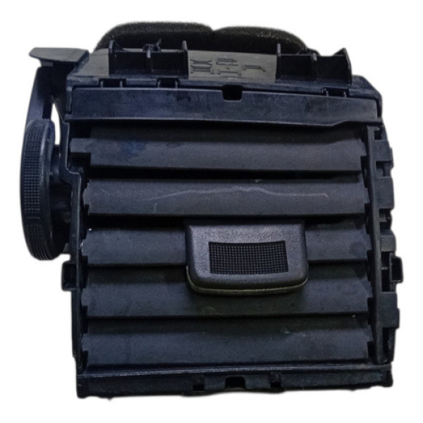 Difusor Ar Central Direito Nissan Mach Versa 2015 A 2020