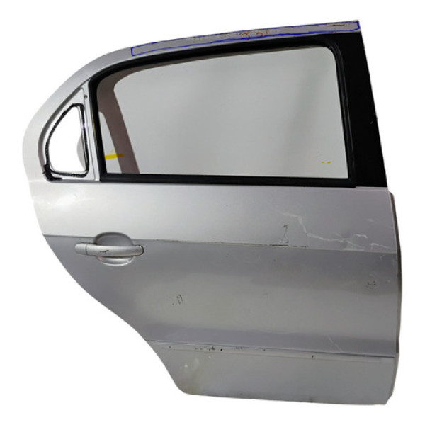 Porta Traseira Direita Gol Voyage G5 G6 G7 G8 (detalhe) Traseira Direita